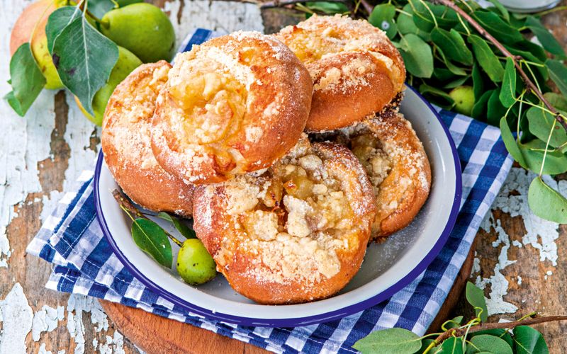 Brioches aux poires