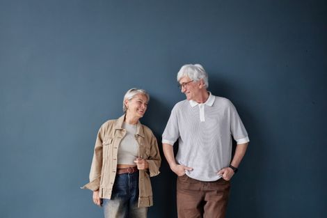 couple mature-reversion-complicite-regard