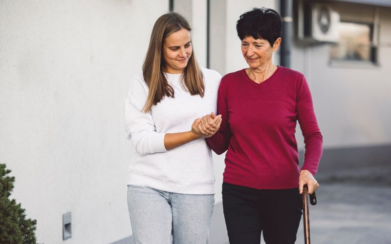 Droit de visite en Ehpad: le gouvernement lance une mission d’information