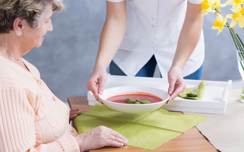 Les repas des Ehpad pointés du doigt par 60 millions de consommateurs