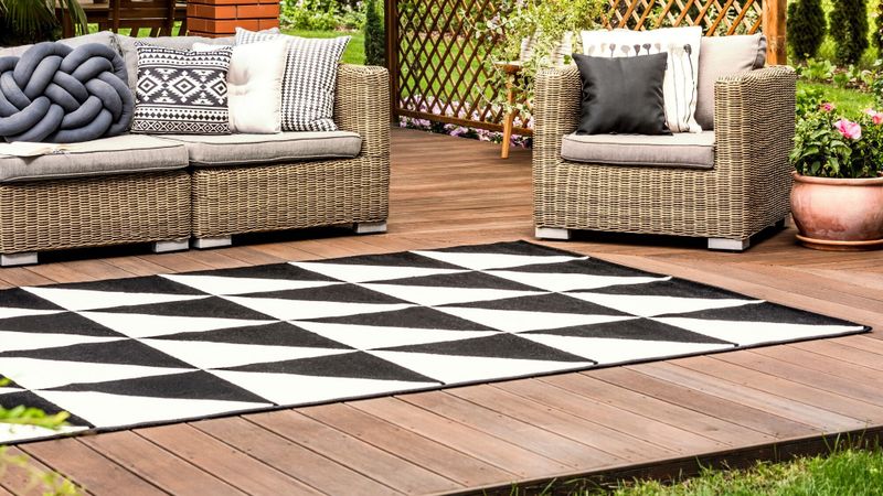 Quels sont les meilleurs tapis d’extérieur à choisir en 2025 ?