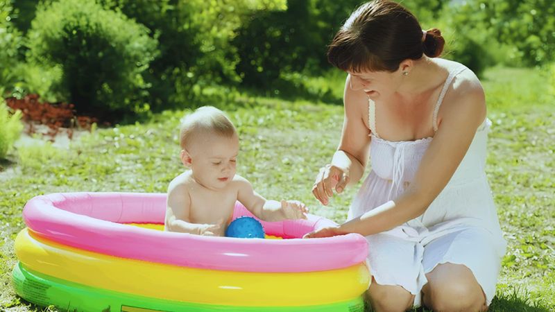 Retour de la canicule fin août : 3 piscines pour enfants pour se rafraîchir